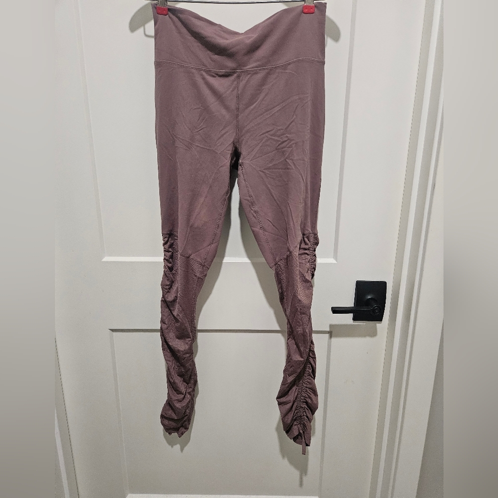 Fabletics tan/pink leggings